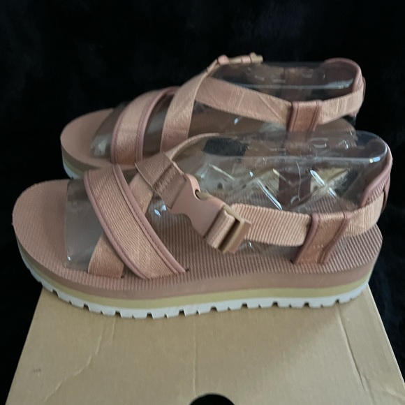 - 🏝TEVA - WOMENS INDIO WHIP SANDAL ⛰ - Picture 4 of 6